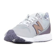 New Balance Boty velikost 37,5