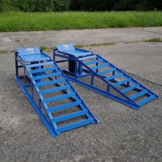 GEKO Nájezdová rampa s hydraulickým zvedákem 2T, 1ks G02048