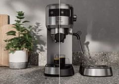 Electrolux Pákové espresso Explore 6 E6EC1-6ST