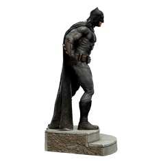 Weta Workshop WETA socha Justice League (Zack Snyder) - Trinity Series - Batman, měřítko 1:6 - 60 cm