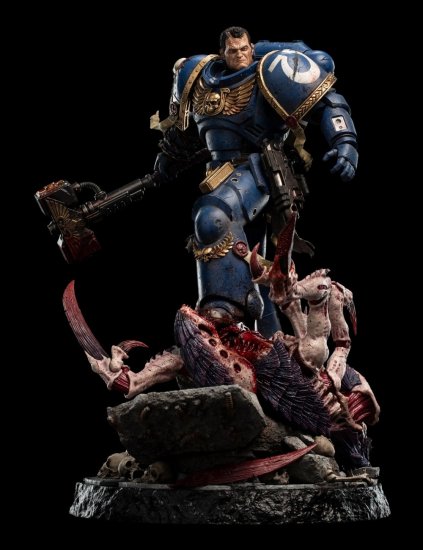 Weta Workshop Weta Workshop socha Warhammer 40k - Lieutenant Titus Limited Edition, měřítko 1:6 - 63 cm