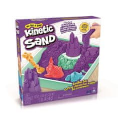 Spin Master KINETIC SAND KRABICE TEKUTÉHO PÍSKU S PODLOŽKOU FIALOVÁ