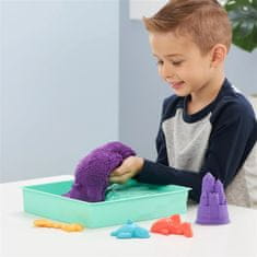 Spin Master KINETIC SAND KRABICE TEKUTÉHO PÍSKU S PODLOŽKOU FIALOVÁ