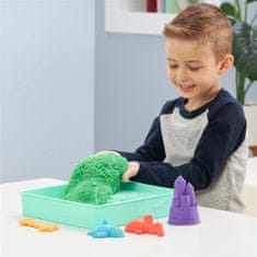 Spin Master KINETIC SAND KRABICE TEKUTÉHO PÍSKU S PODLOŽKOU ZELENÁ