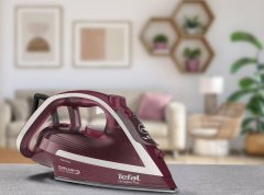 Tefal Tefal napařovací žehlička FV6820