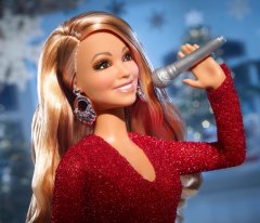 Mattel Mattel Barbie Signature: Sběratelská panenka Vánoční MARIAH CAREY