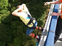 Allegria bungee jumping z nejvyššího mostu v ČR