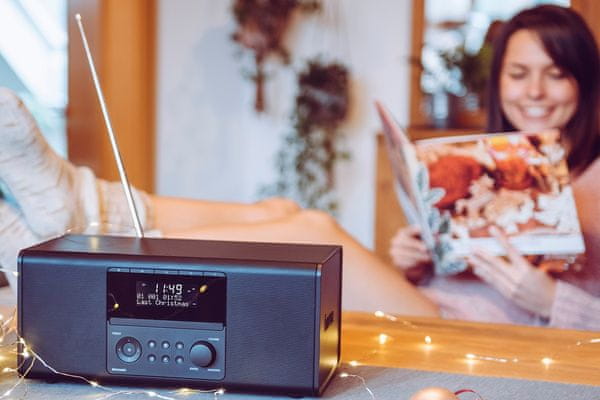 moderní radiopřijímač hama dr1550cbt fm dab dab plus předvolby relaxace s hudbou nízká hmotnost kompaktní rozměry přenosný Bluetooth bezdrátový