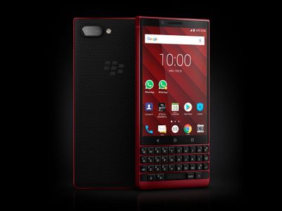  Blackberry Key2 DS, výkonný, osmijádro, velká paměť RAM, rychlonabíjení, velká výdrž baterie.