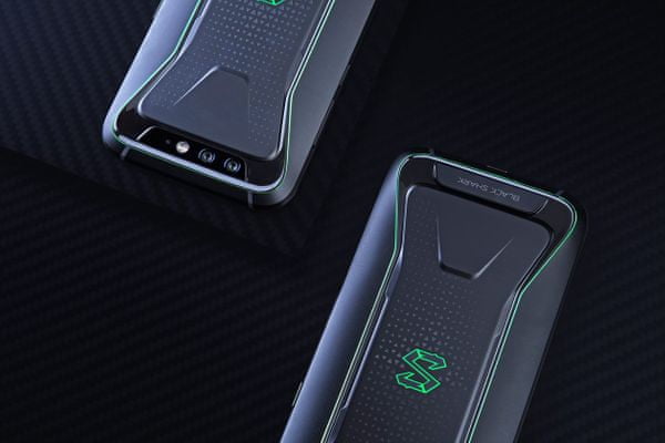 chytrý herní telefon xiaomi black shark 8 GB / 128 GB 5,99palcový displej 4000mAh kapacita baterie živé barvy čtečka otisku prstů