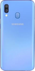 Samsung Galaxy A40, duální fotoaparát, ultra širokoúhlý objektiv, velké rozlišení.