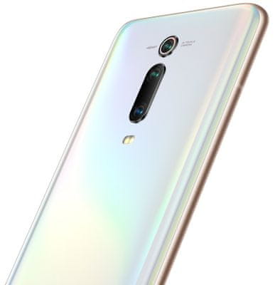  Xiaomi Mi 9T Pro, trojitý fotoaparát, širokoúhlý objektiv, velké rozlišení, teleobjektiv, umělá inteligence, výsuvná selfie kamera