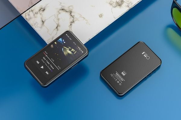 výkonný mp3 prehrávač FiiO m6 procesor samsung Exynos 768 mb ram 4 gb vnútorná pamäť usb dac funkcionalita DLNA AirPlay fiiolink 3,5 mm výstup usb-c line-out prispôsobený operačný systém 3,2-displej LG IPS štýlové telo