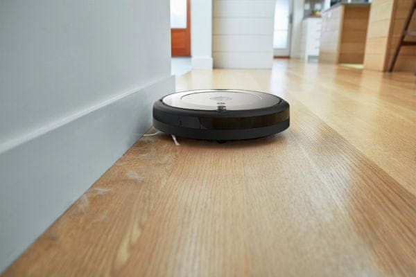  iRobot Roomba 698 