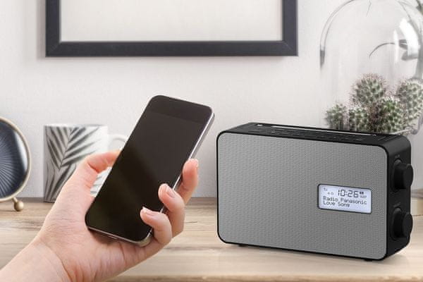 moderný rádioprijímač panasonic fr-d30bt Bluetooth ipx4 ochrana 2w výkon fm dab+ tuner ekvalizér s 5 režimami usb nabíjanie ideálny do kuchyne funkcia budíka a kuchynského časovača zlepšuje v režime clear čistotu reči u hovoreného slova prenosný s anténou