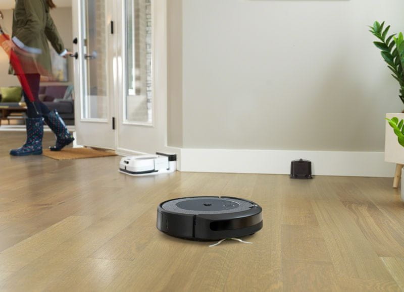  iRobot Roomba i3 