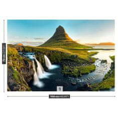 tulup.cz Fototapeta Mount Kirkjufell Fototapeta Samolepící 104x70 cm