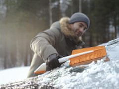 Fiskars Škrabka na led se smetáčkem do auta "SnowXpert", 1019352