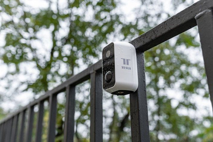 Bezpečnostná IP kamera Tesla Smart Camera Mini (TSL-CAM-MINI7S) FullHD Nočné videnie detekcie pohybu a zvuku