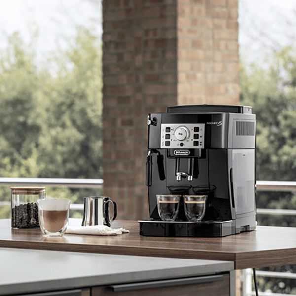 DeLonghi ECAM 22.110 B Magnifica S 