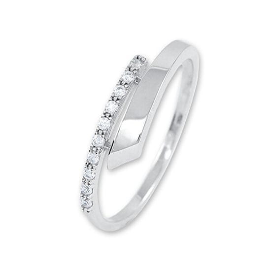 Brilio Něžný dámský prsten z bílého zlata s krystaly 229 001 00857 07