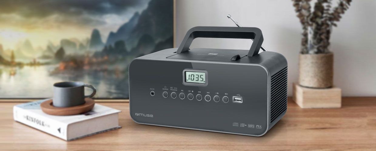  klasický radiomagnetofon muse m-22bt cd mechanika fm tuner držadlo baterie elektrická síť Bluetooth technologie reproduktor aux in vstup 