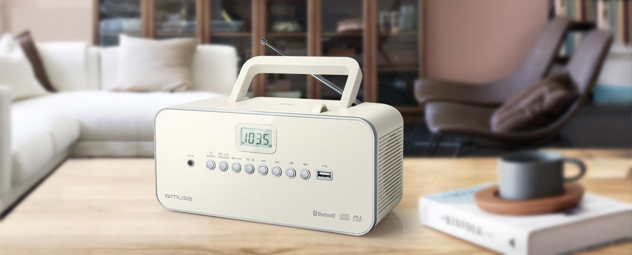  klasický radiomagnetofon muse M-30BTN cd mechanika fm tuner držadlo baterie elektrická síť Bluetooth technologie reproduktor aux in vstup 