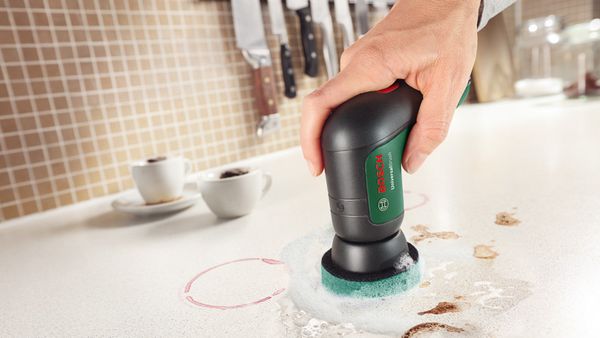 Bosch UniversalBrush akumulatorska krtača (0.603.3E0.000)