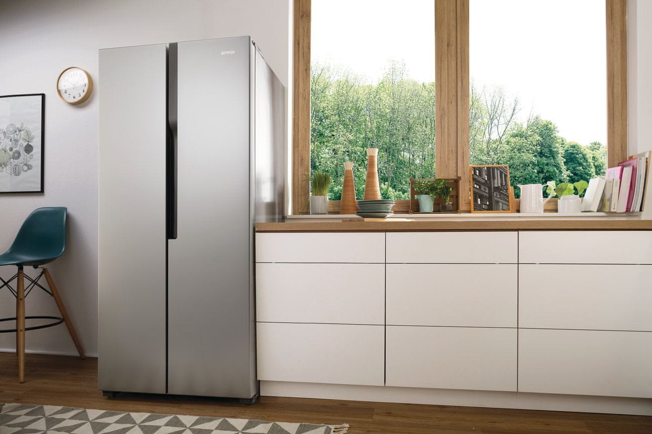  Volně stojící americká chladnička Gorenje NRS8182KX