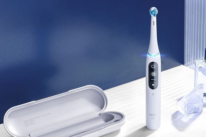 Oral-B iO – 7 električna zobna ščetka, Braun dizajn, črna