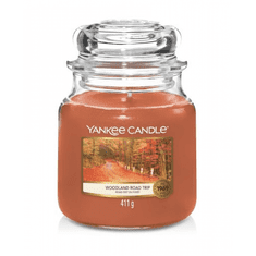 Yankee Candle WOODLAND ROAD TRIP Střední svíčka 411g