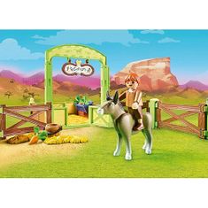 Playmobil Koňský box Šmik a seňor Mrkvička , Spirit Riding Free, 51 dílků