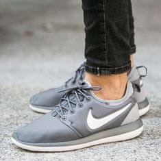 Nike Boty 38 EU Roshe Two