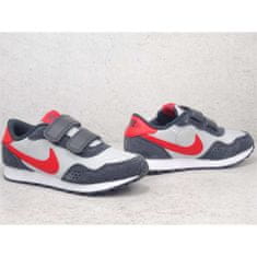 Nike Boty 28.5 EU MD Valiant GS