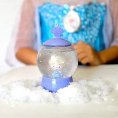 Basic Fun Frozen Ledové království - Globus s překvapením a magickým sněhem