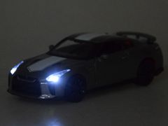 JOKOMISIADA Auto Nissan GT-R 1:32 kovové auto ZA3757