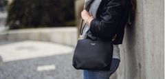 Vuch Dámská crossbody kabelka Coalie