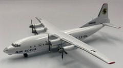 WHITEBOX Kum Model - Antonov An-12, dopravce Air Sofia LZ-SFA Bulharsko, 1/200