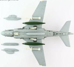 Hobby Master Grumman EA-6B Prowler, US NAVY, VAQ-142, Bagram, Afghánistán, Operation Iraqi Freedom, 2007, 1/72