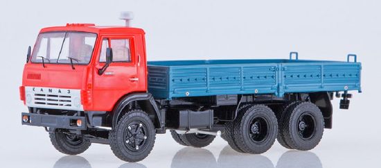 Start Scale Models KAMAZ-5320, nákladní (červená-modrá), 1/43