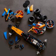 LEGO Technic 42141 Závodní auto McLaren Formule 1 - rozbaleno