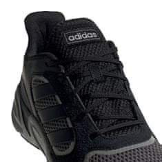 Adidas Boty běžecké 41 1/3 EU 90S Valasion