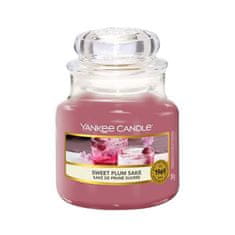 Yankee Candle Svíčka ve skleněné dóze , Sladké švestkové saké, 104 g