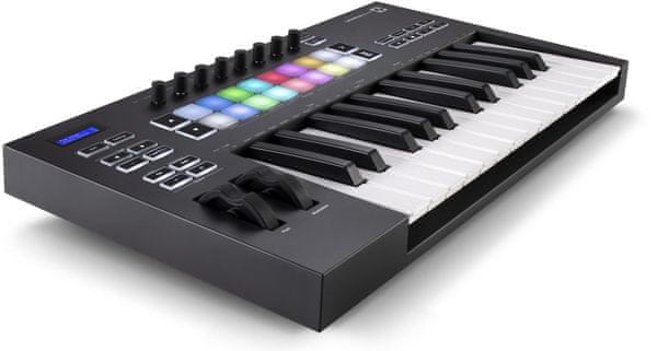  moderní midi kontroler novation launchkey usb připojení arpeggiator fixed chord mody dotykové pady potenciometry ableton live lite plug n play 