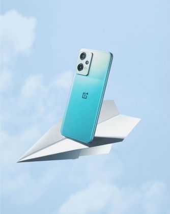 OnePlus CE 2 Lite 5G, výkonný procesor, mobilní síť 5G, LCD IPS displej, 120Hz obnovovací frekvence, širokoúhlý fotoaparát čtečka otisků prstů odemykání obličejm, NFC 33W rychlonabíjení ultra rychlé nabíjení výkonný dostupný telefon Qualcomm Snapdragon 695 5G nejrychlejší internet nejrychlejší připojení čteška otisku prstů NFC platby telefonem Dual SIM velký displej FHD+ rozlišení kvalitní displej 3,5mm jack sluchátkový jack slot na paměťovou kartu makro objektiv hloubkový objektiv