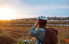 Sena cyklo přilba R1 EVO matně černá L