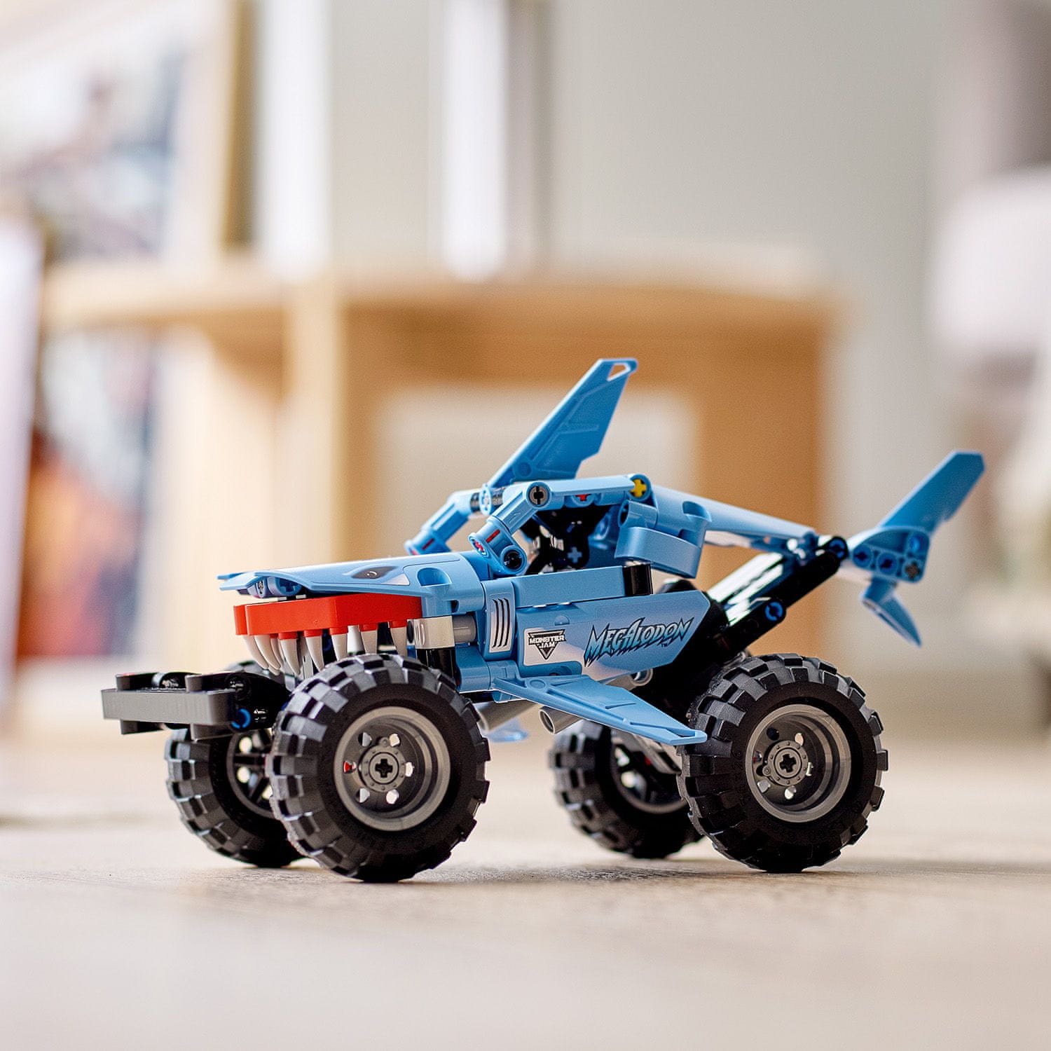  Technic 42134 Monster Jam Megalodon