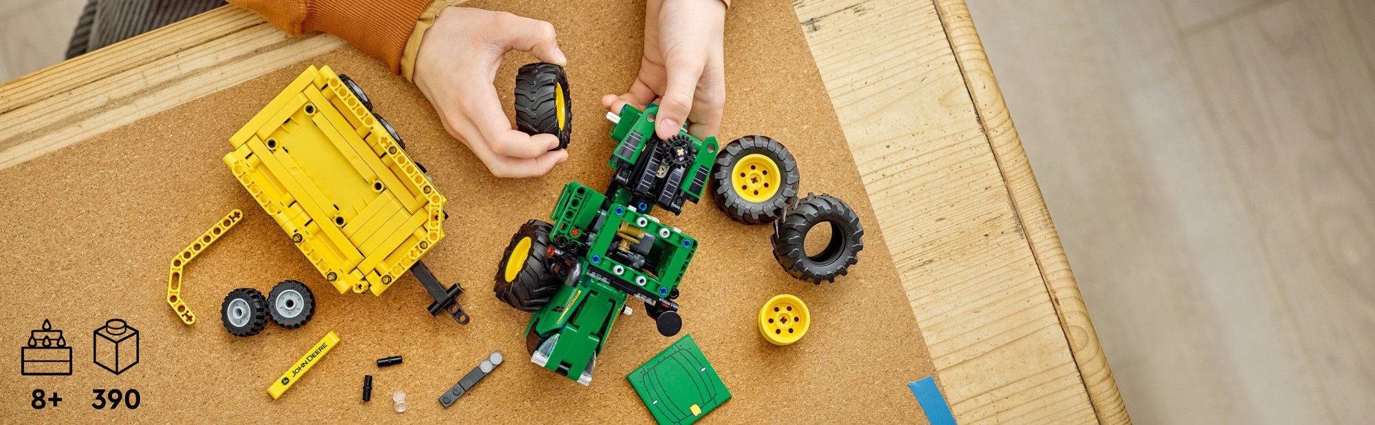 Technic 42136 John Deere 9620R 4WD Tractor 