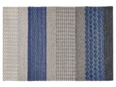 Beliani Koberec vlněný 140 x 200 cm pruhovaný vzor modrý / šedý AKKAYA