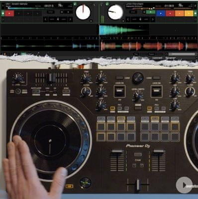  mixážní pult pioneer dj ddj-rev1 serato dj lite velká jog kolečka a dlouhé posuvníky tempa usb mikrofonní vstup analogové vstupy napájení usb 